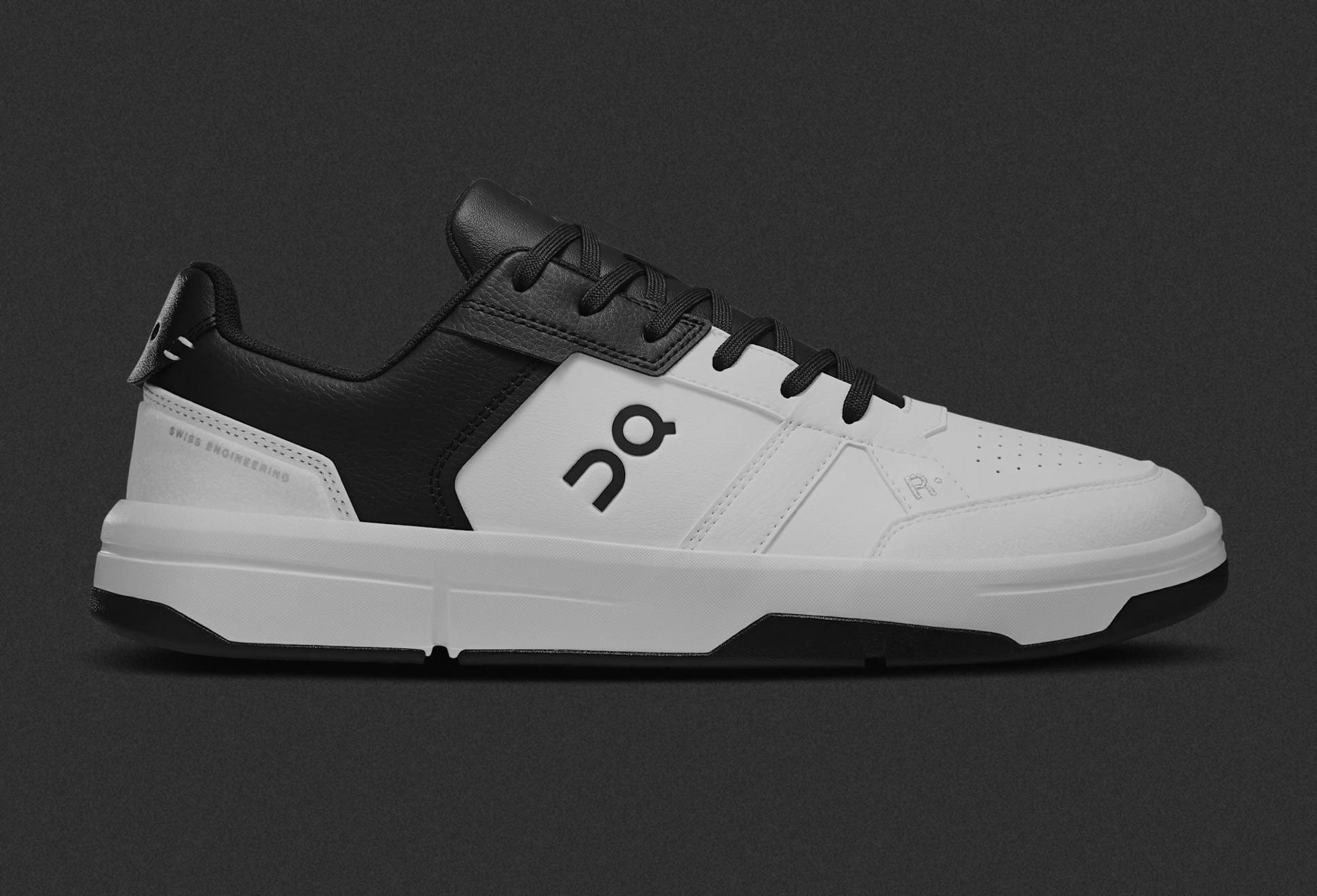 The Roger Clubhouse
 is a tennis inspired lifestyle sneaker designed for everyday wear, 
blending classic looks with modern comfort technology. Clean lines and a
 timeless silhouette give it an easy, versatile style that works just as
 well off the court as i…