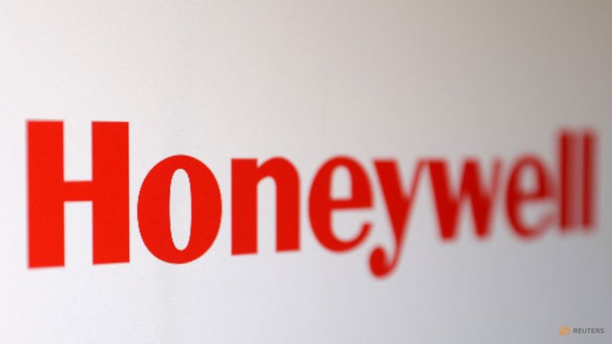 Jan 14 : Industrial company Honeywell said on Wednesday it plans for its majority-owned quantum computing unit Quantinuum to confidentially file draft initial public offering papers with the U.S. securities regulator.Quantinuum's IPO plans come at a time when…