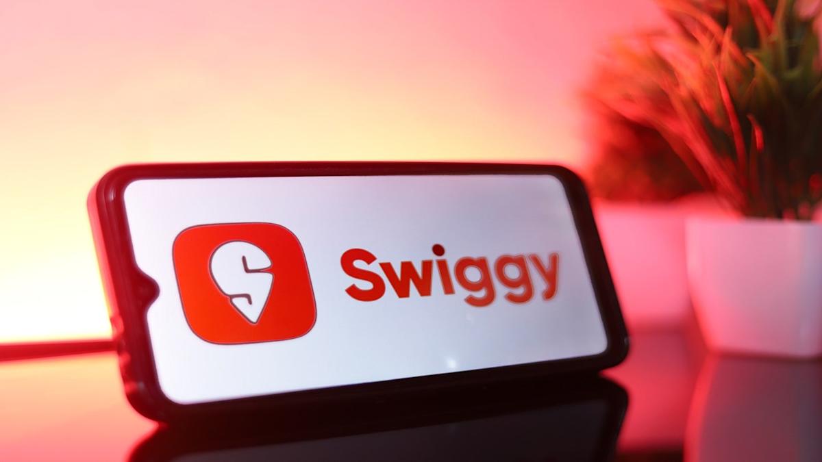 EatRight includes over 1.8 million health-focused dishes from more than 200,000 restaurants.