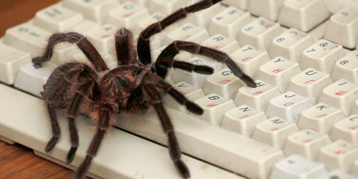 Cloudflare data shows the top AI labs are strip-mining the web, and it's getting worse not better.