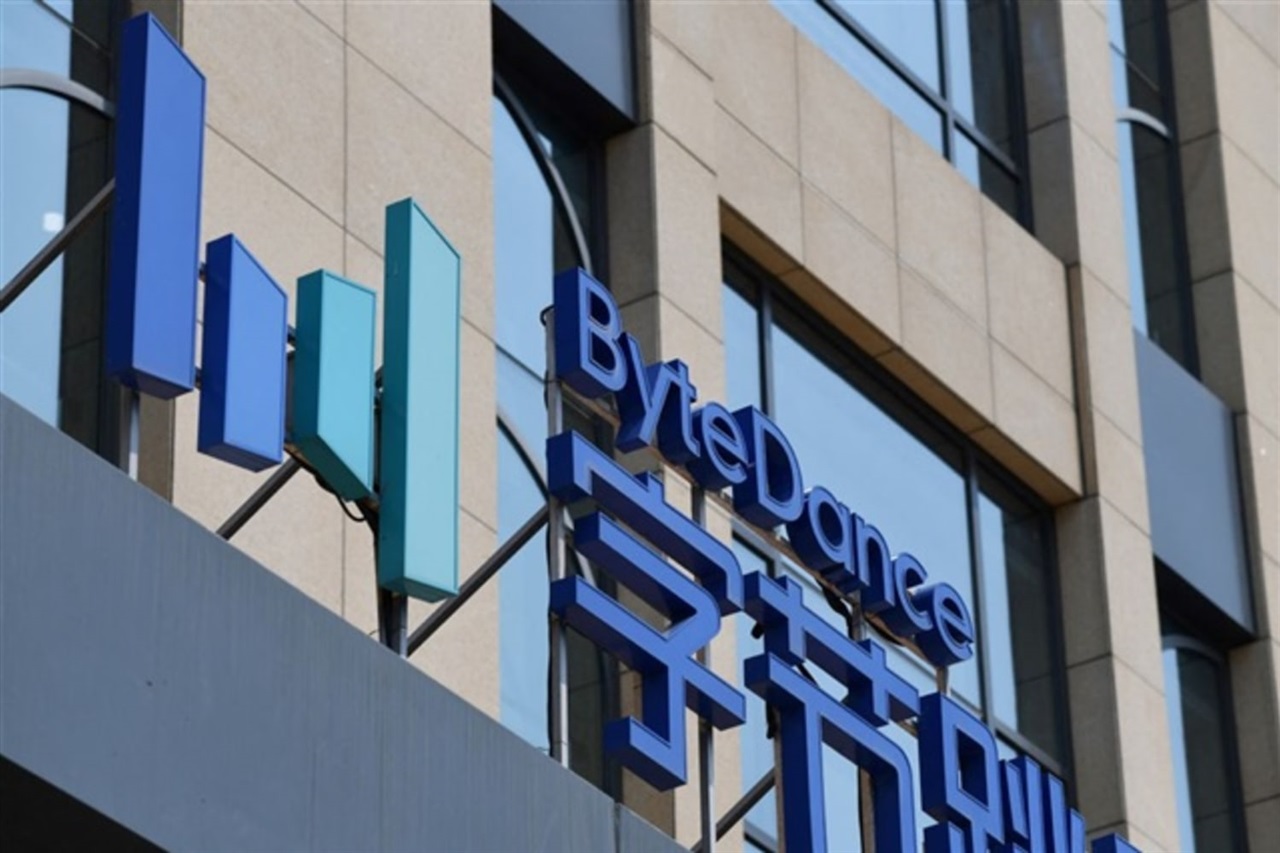 ByteDance is reportedly preparing to invest about CNY100 billion (US$14.3 billion) in AI chips in 2026, primarily purchasing AI processors from Nvidia. This planned spending exceeds the estimated CNY85 billion for 2025 but remains contingent on whether Nvidia…