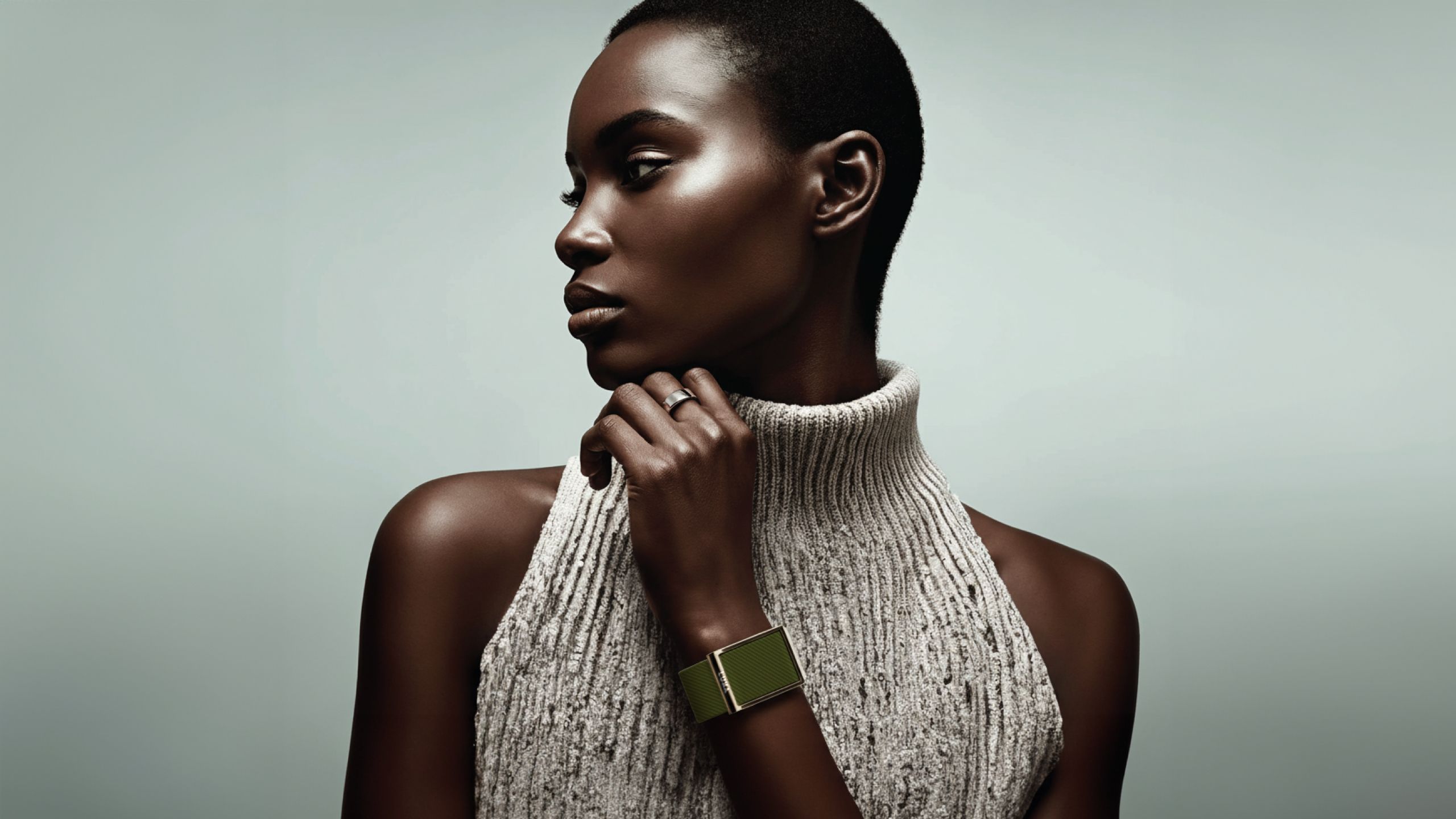 The subscription-free Luna Band positions itself as a direct alternative to Whoop at CES 2026.