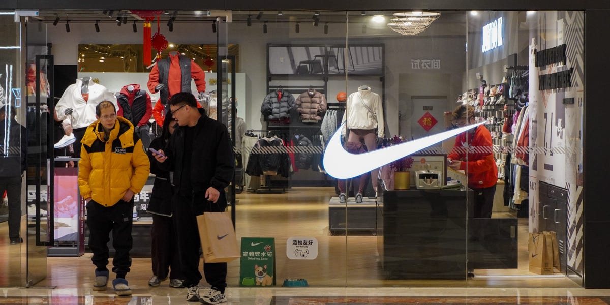 Nike was the fastest-growing brand by shoe trades on StockX for 2025. A pair of foam slip-ons drove the gains.