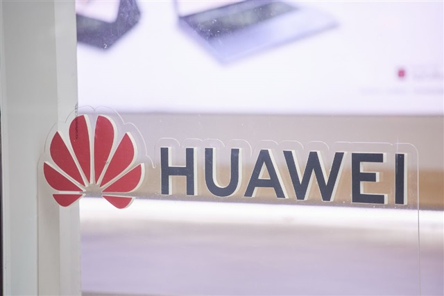 ByteDance is planning to procure a mix of Nvidia H200 accelerators and Huawei Technologies Ascend chips to meet its growing artificial intelligence needs while adhering to China's push for localized hardware. The move underscores the challenge facing Chinese …