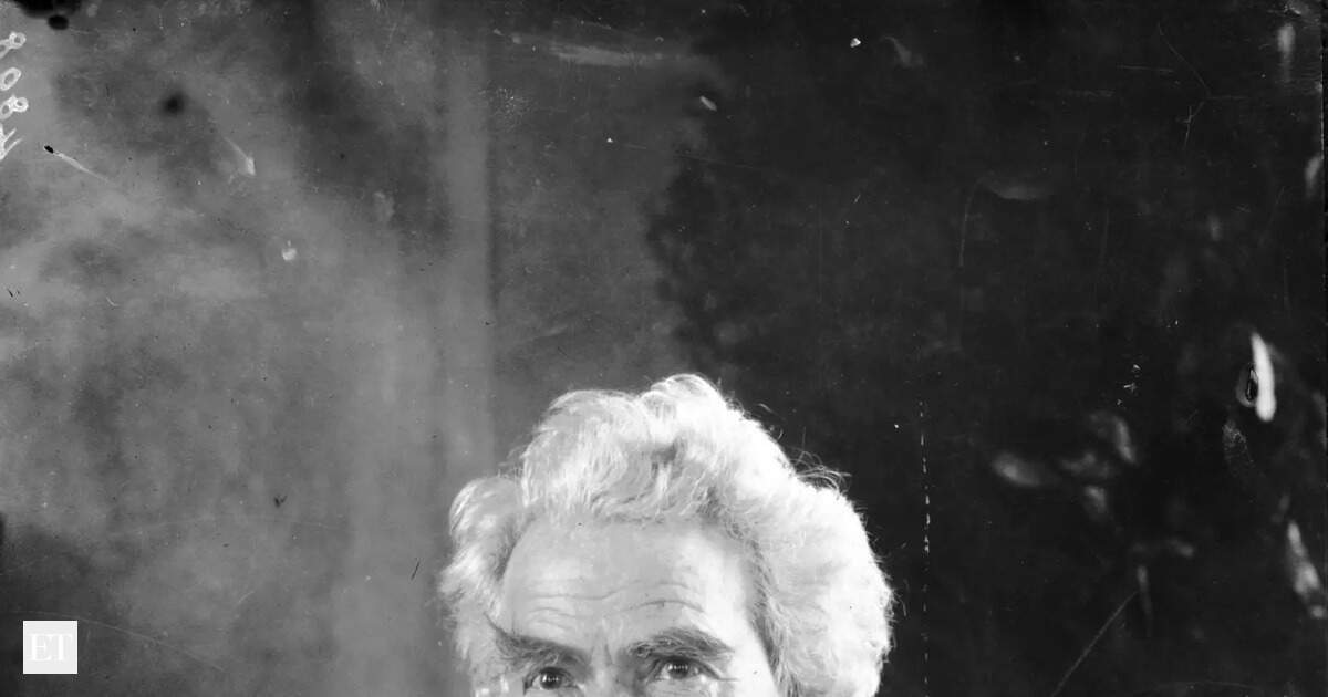 Mark Twain's timeless quote redefines courage. It is not about being fearless, but about facing fear and moving forward. Twain, a celebrated American writer, believed strength comes from awareness. This message encourages practical bravery in everyday life. I…