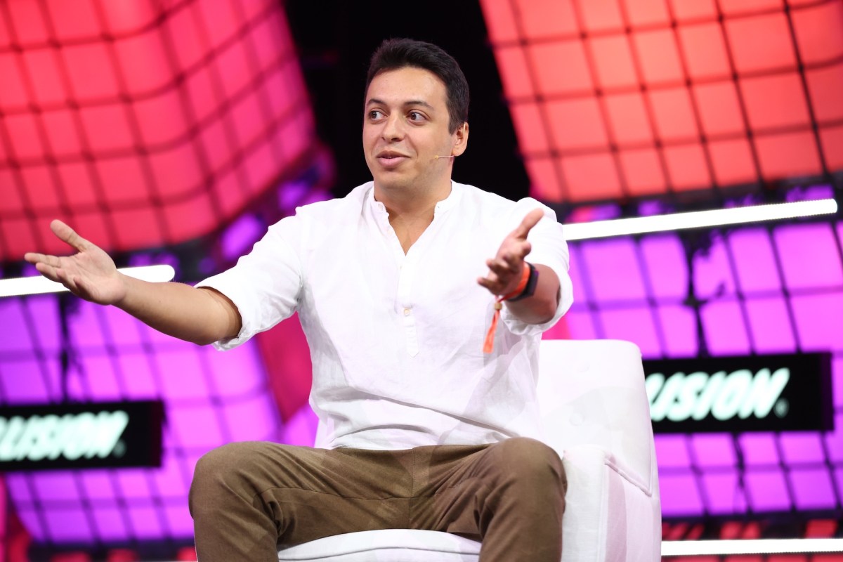 The Department of Justice may be conducting a criminal investigation. This is arguably the biggest drama between two HR startups ever.