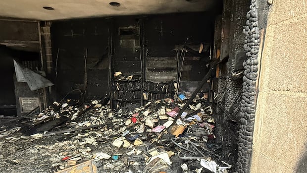 A suspect in an arson fire at a synagogue that was bombed by the Ku Klux Klan decades ago admitted to targeting the historic institution because it's a Jewish house of worship and confessed what he had done to his father, who turned him in to authorities afte…