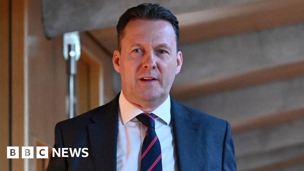 Scottish Conservative leader Russell Findlay says his party would cut the "bloated" welfare bill.