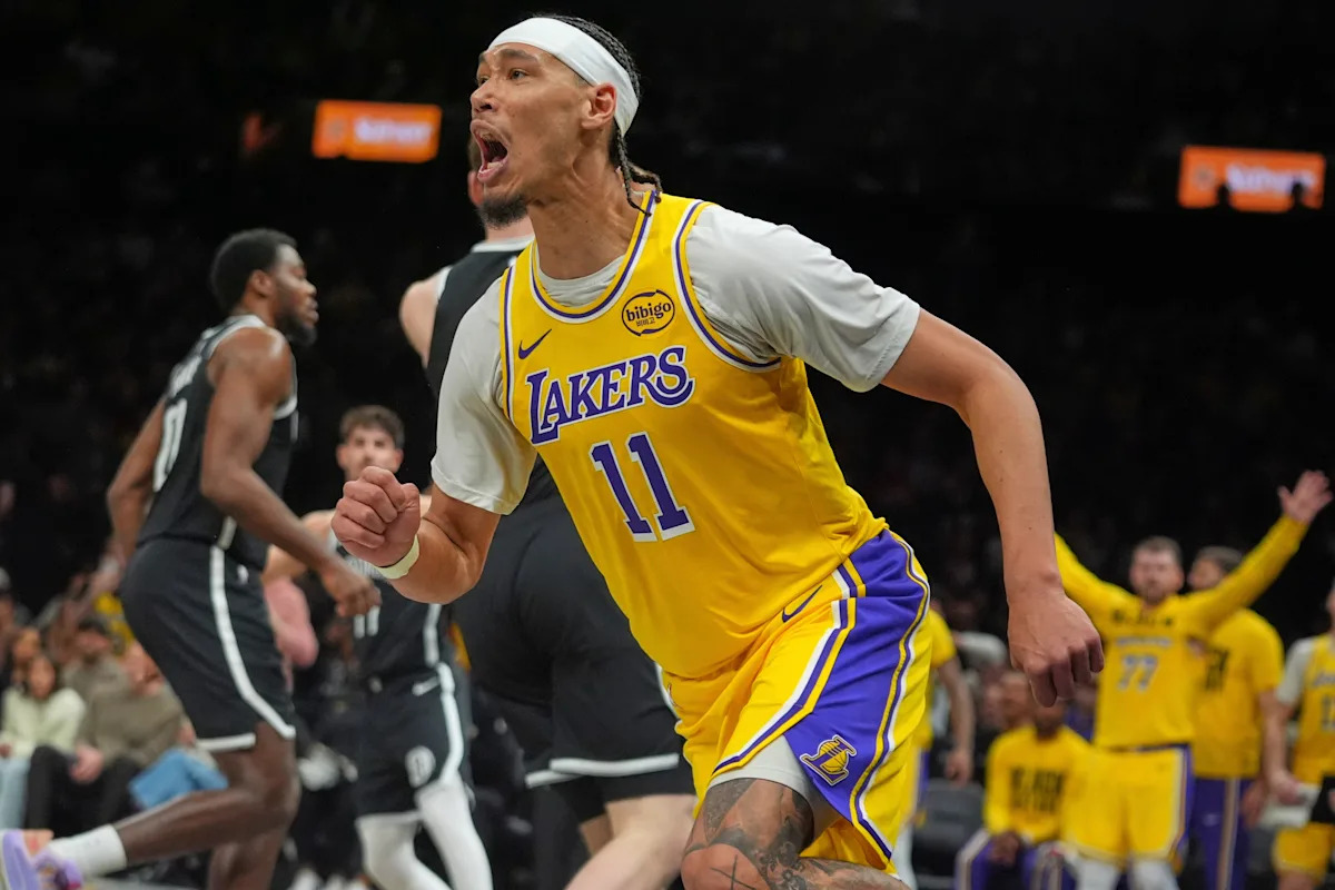 Los Angeles Lakers center Jaxson Hayes received a one-game suspension on Wednesday for pushing the Washington Wizards' mascot before a game last week. Hayes pushed the mascot “G-Wiz” during pre-game introductions ahead of the Lakers’ 142-111 win on Friday. Ha…
