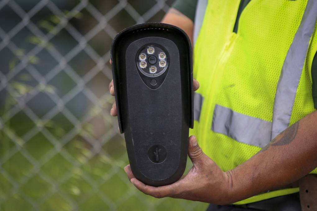 After finding that federal agencies accessed its automated license plate reader data, the Mountain View Police Department said this week that it has turned the cameras off.