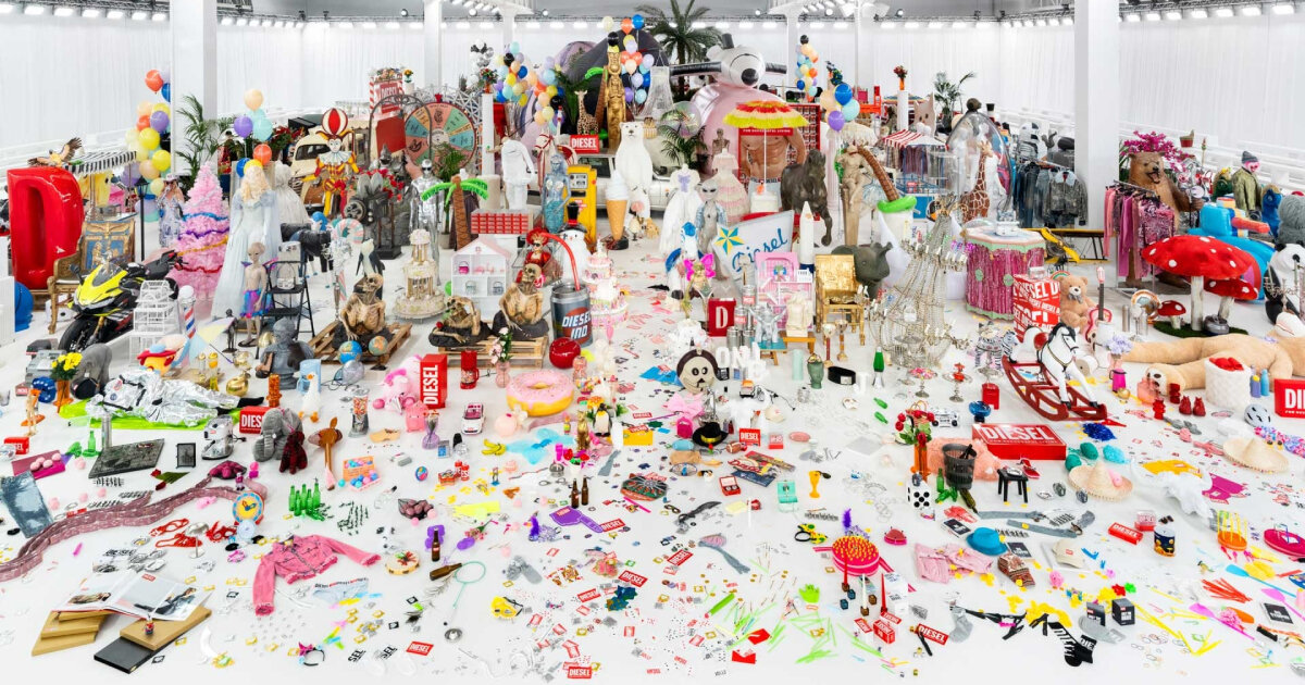a set full of installation built from the brand’s memories since 1978, the space works like a scene after a party, with items place across the floor.
The post thousands of repurposed props, inflatables and memorabilia fill diesel’s runway show in milan appear…