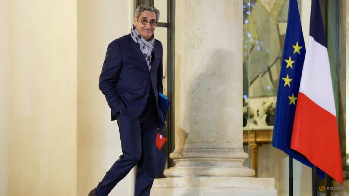 PARIS, Feb 5 : Serge Papin, the French Minister for small and medium sized businesses, said on Thursday that 2026 will be the year of resistance against Shein and other on-line platforms which he accused of not being accountable for the products they sell.He …