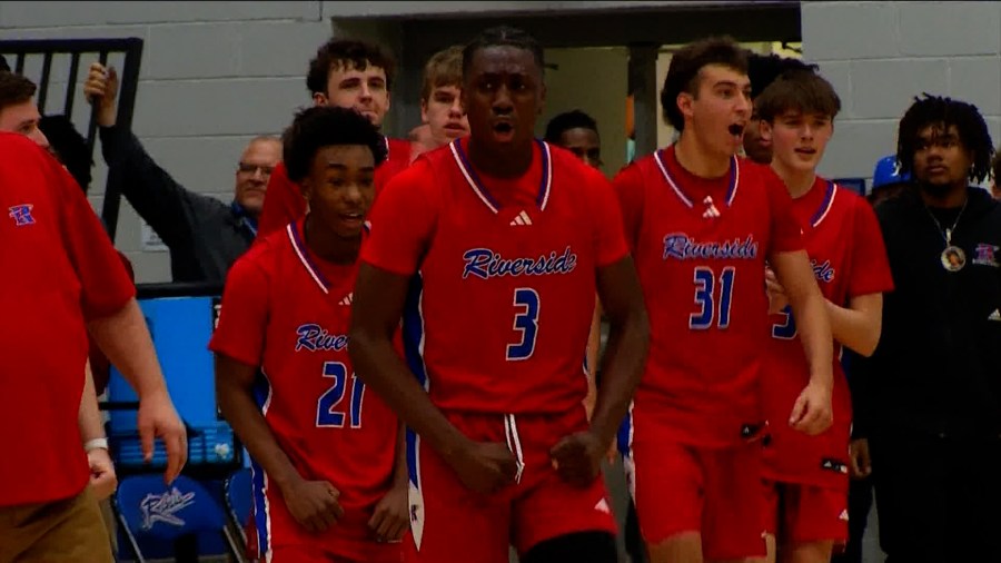 Riverside held Byrnes scoreless in the third quarter, putting together a 17-0 run, en route to a 57-45 victory over the Rebels Friday night as the Warriors claim the Region 2-5A title. Sebi Buyogueno scored 23 points to lead the Warriors (23-3, 12-2) to the r…