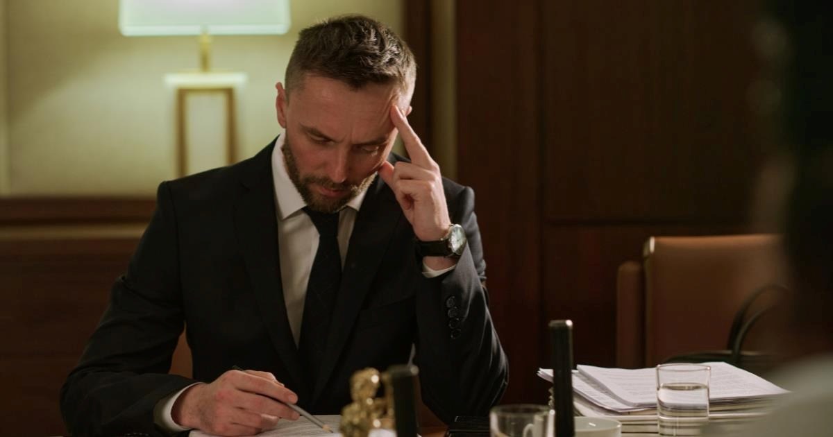 Why can't people respect a will and leave it be? There is a reason why the law is behind it.&nbsp;
When it is revealed how my parents (who will both live until they are 100 years old, as far as I'm concerned) decided to split their inheritance between my sisters …