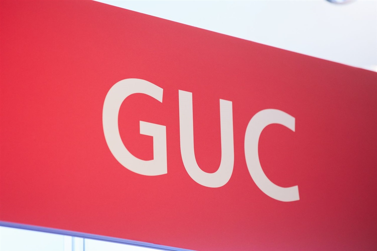 Lightmatter is hosting its Tech Day in Taiwan on January 28, 2026, following the announcement of strategic partnerships with Global Unichip Corp. (GUC), Cadence Design Systems, and Synopsys. The company is positioning itself to advance AI infrastructure and a…