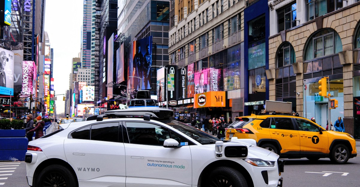 New York Governor Kathy Hochul (D) dropped her proposal to allow robotaxi companies to launch commercially in cities other than New York City, citing a lack of support among state legislators, Bloomberg reports today. The move is a blow to Waymo and other rob…