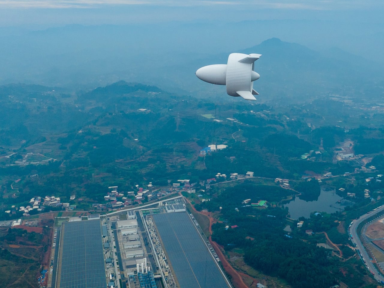 World’s first MW-class S2000 airborne wind turbine just powered the grid in ChinaAn object shaped like an inflatable airship was seen floating over Yibin, Sichuan Province in Southwest China earlier this month. Turns out, it wasn’t some...
