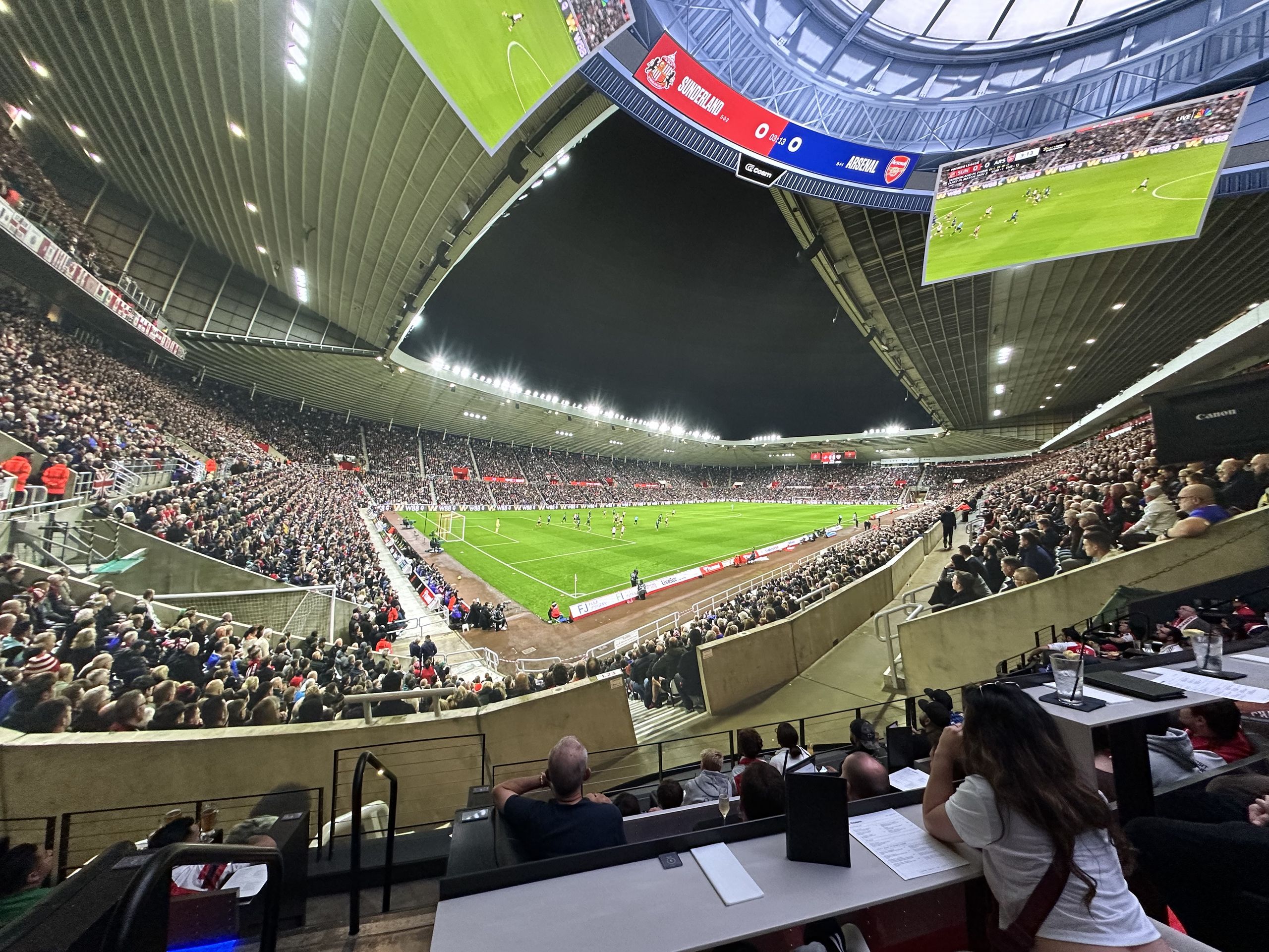 LA’s planetarium-inspired Cosm has been acclaimed as the world’s best place to watch football on a big screen – following in the footsteps of Danny DeVito, FFT headed there to learn what all the fuss is about…