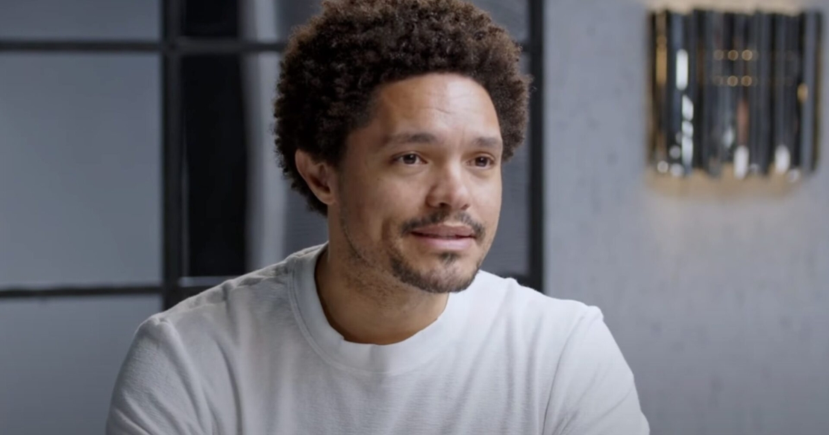 Trevor Noah Shares How ‘Kintsugi’ Helped Him Reframe the Worst Moment of His Life
Embed from Getty Images Trevor Noah is well known as a former host of The Daily Show and a prominent comedian, but those aren’t the only interesting details about him. The South…