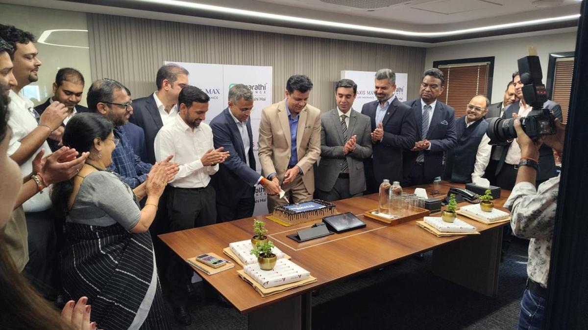 Axis Max Life and Saarathi Finance Announce Strategic Partnership to Strengthen Financial Security for India’s MSMEs