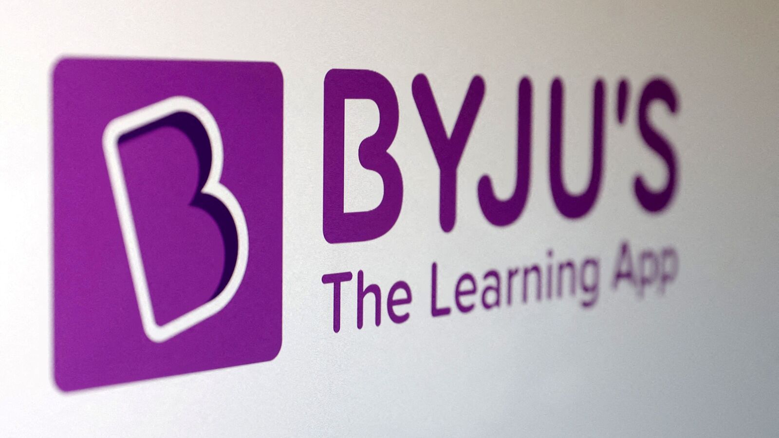 The Supreme Court has issued a notice to maintain status quo in the Byju's Committee of Creditors dispute, following a complex legal battle after the NCLAT's ruling on the CoC's ability to litigate under the Insolvency and Bankruptcy Code.