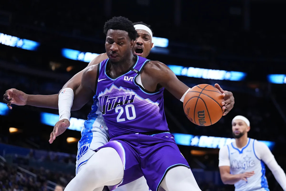 Jaren Jackson Jr. did not play in the fourth quarter of his Utah Jazz debut