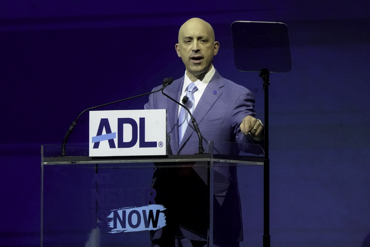 Haley Cohen / Jewish Insider:
Jonathan Greenblatt calls out Chris Van Hollen, Ro Khanna at ADL's national conference&nbsp; —&nbsp; The ADL's annual summit comes amid high-profile antisemitic attacks during the Iran war&nbsp; —&nbsp; Jonathan Greenblatt, CEO of the Anti-Defamatio…