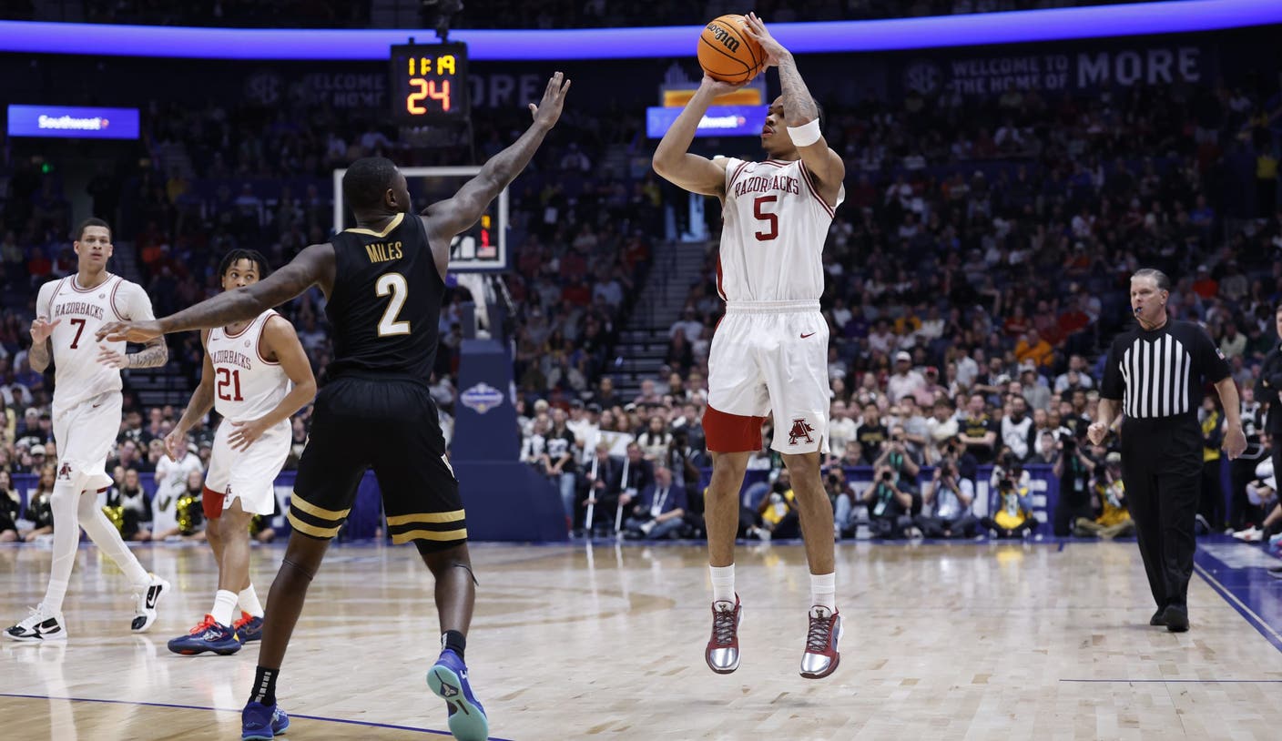 FanDuel Arkansas Promo Code: Bet $5, Get $300 Win or Lose as FanDuel Launches in Arkansas