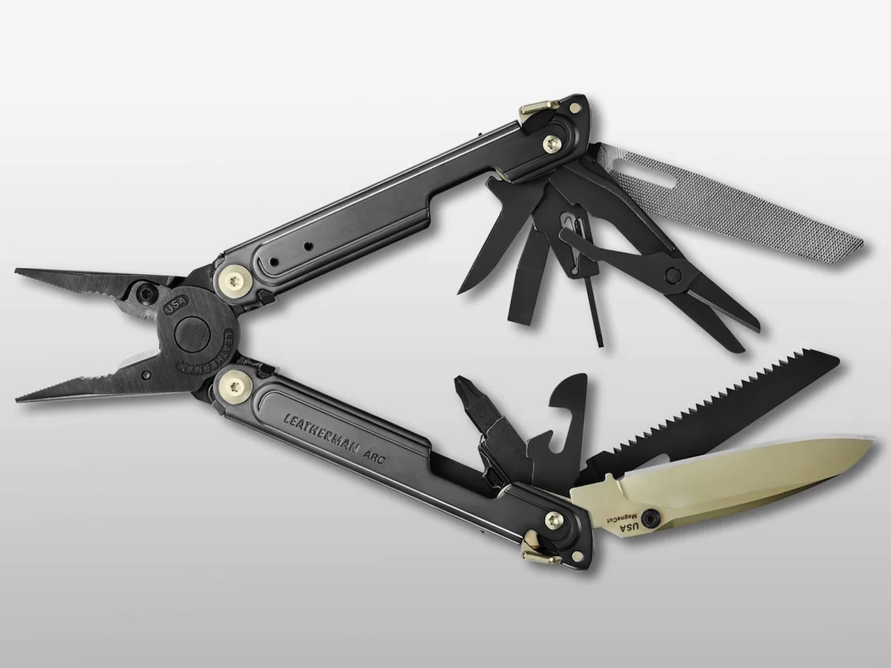 The ARC Obsidian doesn’t stay in stock. Every time Leatherman surfaces it through a limited channel, it moves fast and lands on secondary markets at prices well above retail, carried by people who either missed it or can’t let it go. That pattern isn’t random…