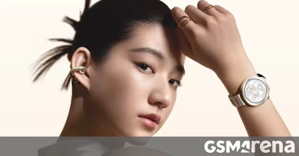 Oppo launched the Watch X3 in China last month, and now it's unveiled the Watch X3 Mini to go along with it. As the name implies, this is smaller, and it probably won't surprise you to see that its design seems to be more blingy since that's usually what smar…