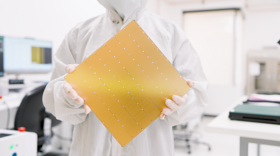 Cerebras Systems Inc., the developer of the wafer-size WSE-3 artificial intelligence chip, today filed to go public. The move comes about 18 months after the company’s first attempt to list its shares. It filed for an initial public offering in September 2024…