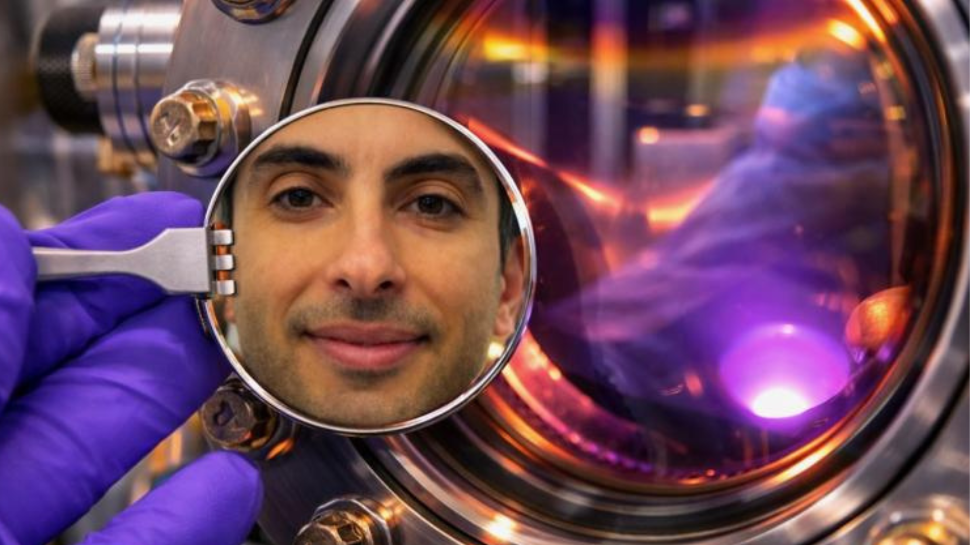 Cambridge researchers have published a paper describing a new type of hafnium oxide memristor that operates at switching currents roughly a million times lower than conventional oxide-based devices.