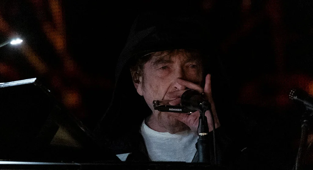 Because for $5 a month, you appear to get some AI-generated audio content, here are your early links: Curtis Sliwa and Zohran Mamdani did a skit together, Upper East Side "status" birthing center has some alleged problems, Cory Booker might run for president …