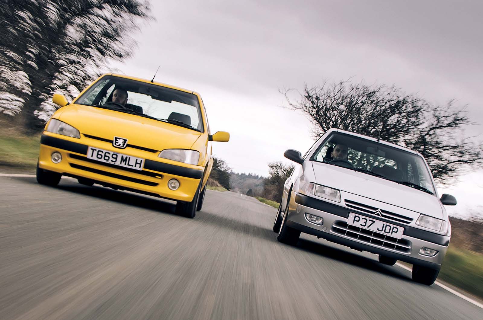 In the 1990s, soaring insurance costs put paid to affordable hot hatch fun – until this duo arrived

The 1990s wasn’t the friendliest environment for hot hatchbacks. The previous decade had bred some of the genre’s biggest icons, but an epidemic of thefts and…