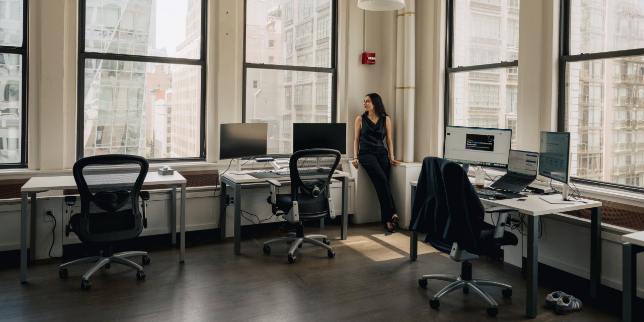 Isabelle Bousquette / Wall Street Journal:
Cash-rich AI startups fuel a boom in Manhattan's commercial real-estate market; many offices have more vacant desks than workers, as startups prepare to scale&nbsp; —&nbsp; AI firms are rushing to grab Manhattan's most coveted…