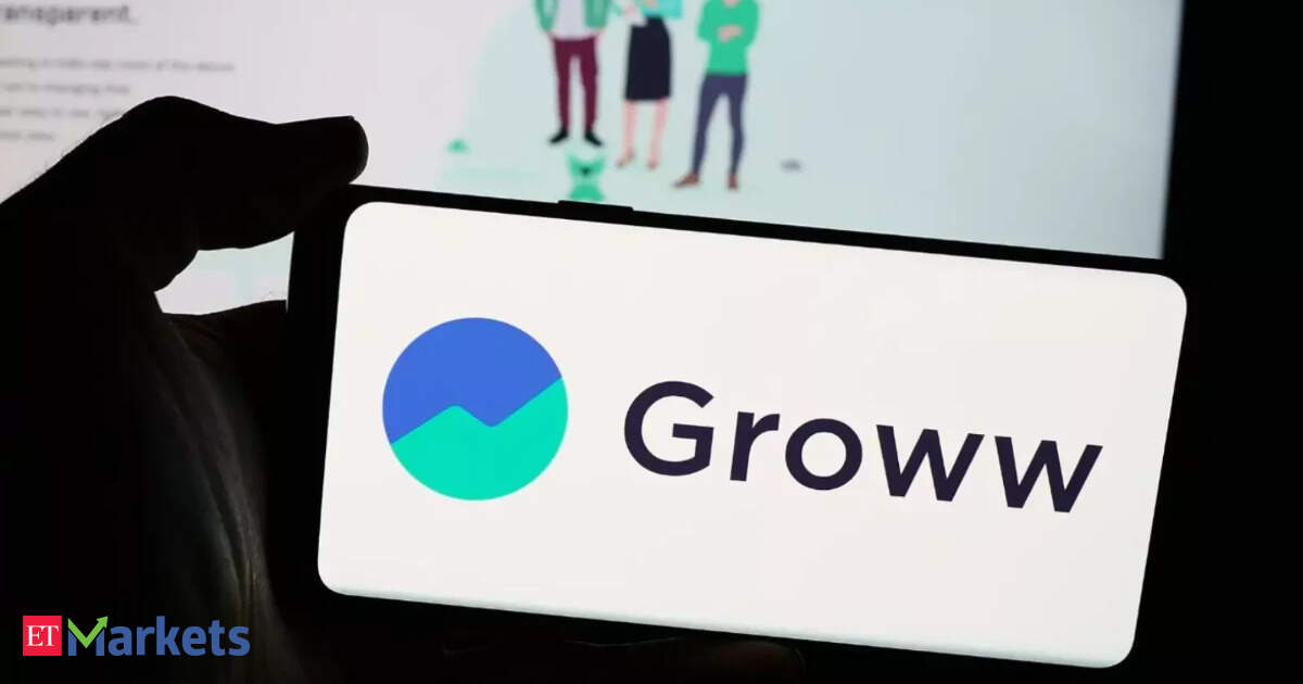 Existing investors in Groww, including Sequoia Capital and Ribbit Capital, plan to sell shares worth Rs 4,750 crore through block deals at a discount. The proposed transaction triggered a sharp decline in the stock price amid concerns over large institutional…