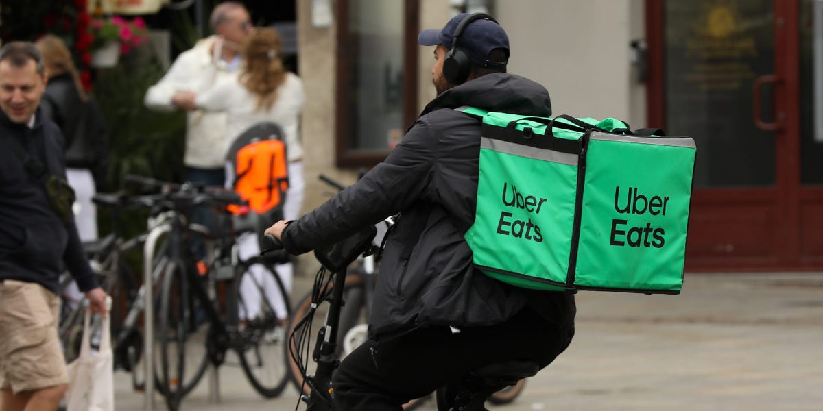 Gig work apps like DoorDash, Uber, and GoPuff are seeing a rise in Gen Z worker sign ups as summer starts, according to data from Apptopia.