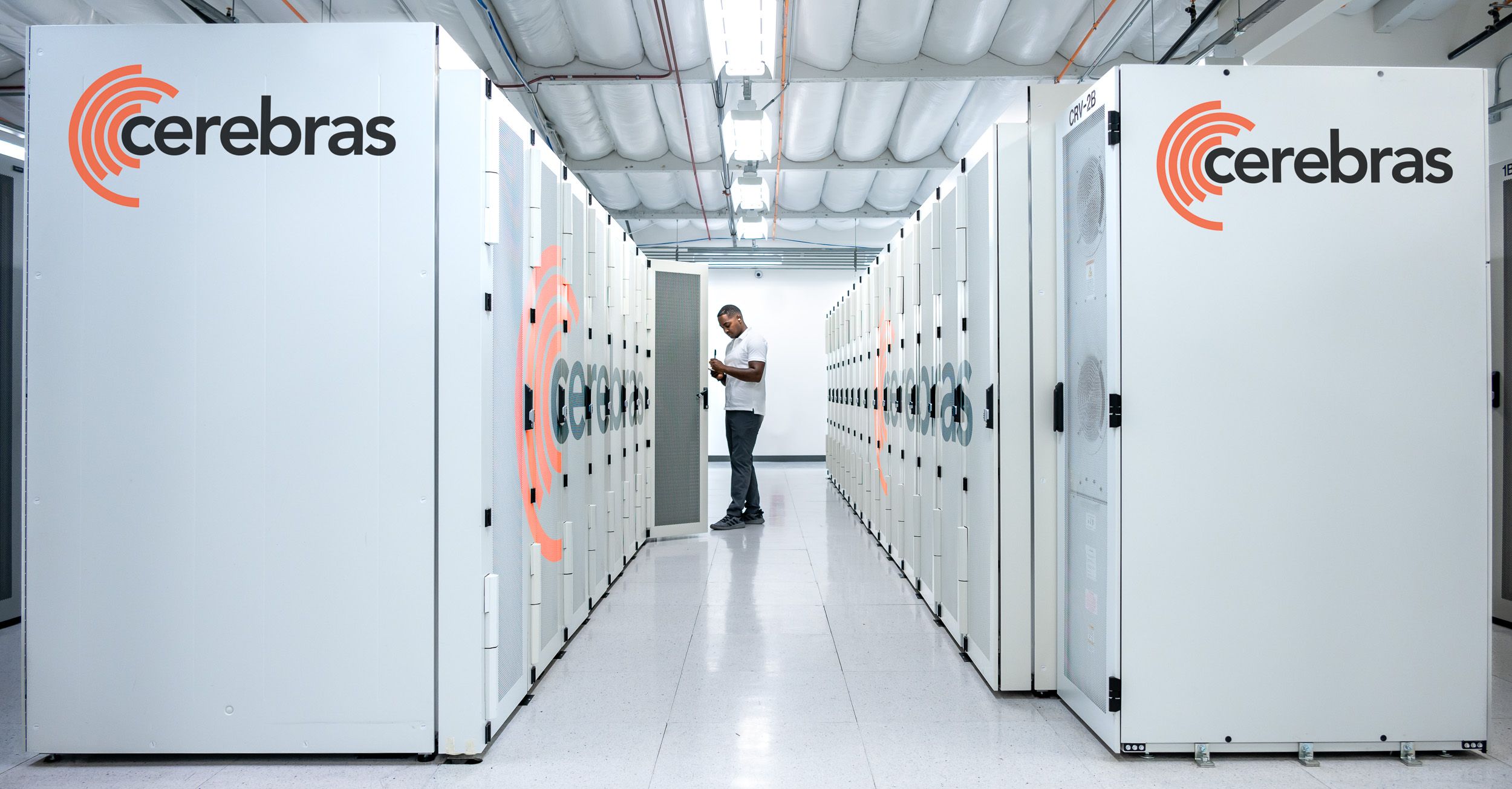 Cerebras' sales hit half a billion dollars in 2025, but 86% of its revenue comes from Abu Dhabi-based G42 and Mohamed bin Zayed University of Artificial Intelligence, which represents major risks.