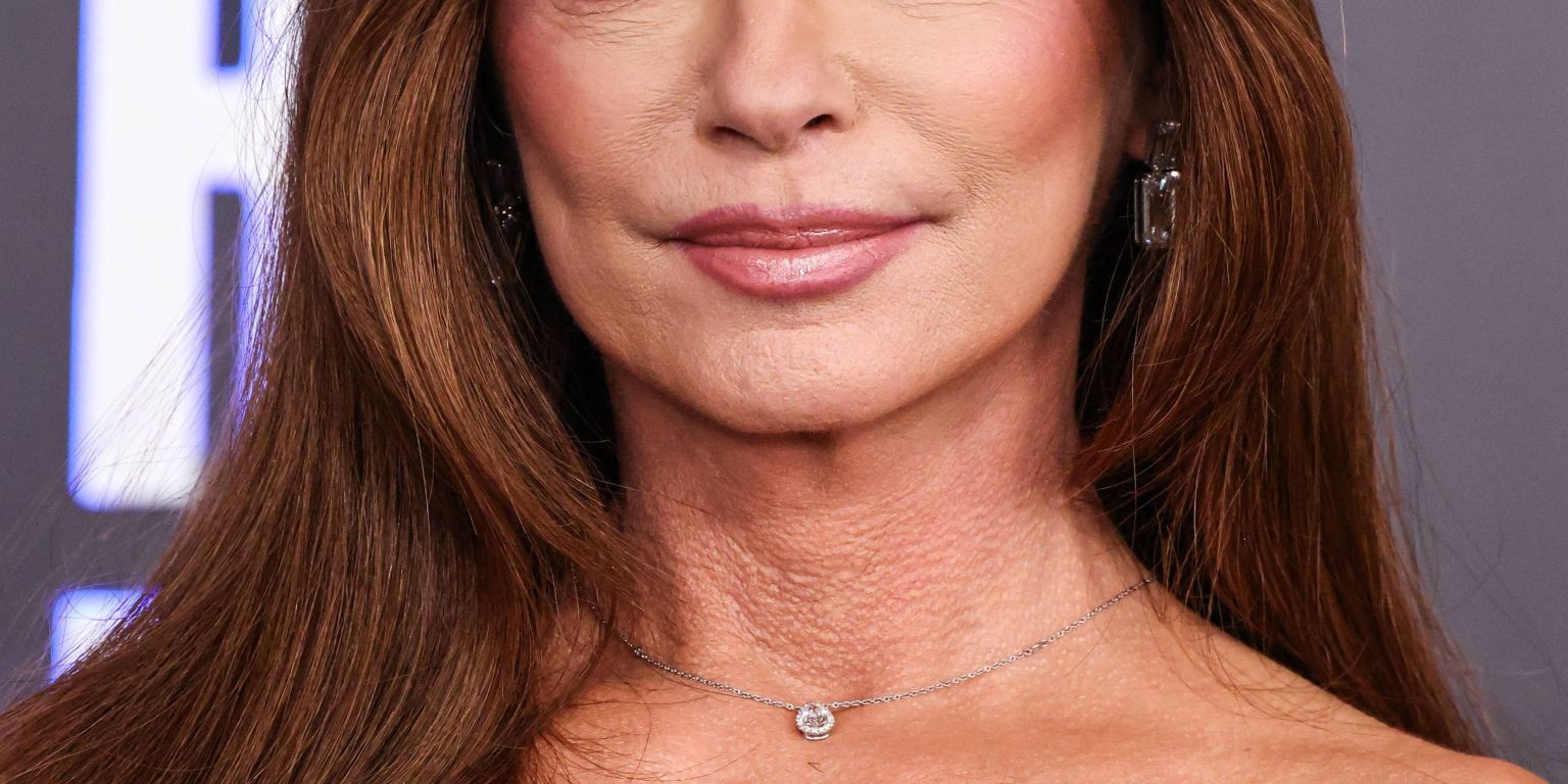 Shania Twain hosted the 61st Academy of Country Music Awards on May 17 at the MGM Grand Garden Arena in Las Vegas. It was her first time hosting, making her only the third woman to solo-host the sh…