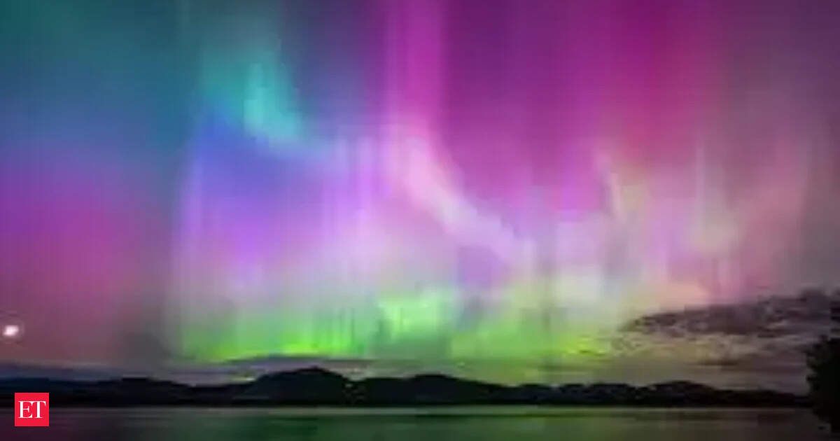 A solar wind from the Sun may bring a chance to see northern lights in late April. Scientists say space weather is becoming more active, which can create glowing skies in some regions. The best chance is at night in dark places away from city lights, especial…