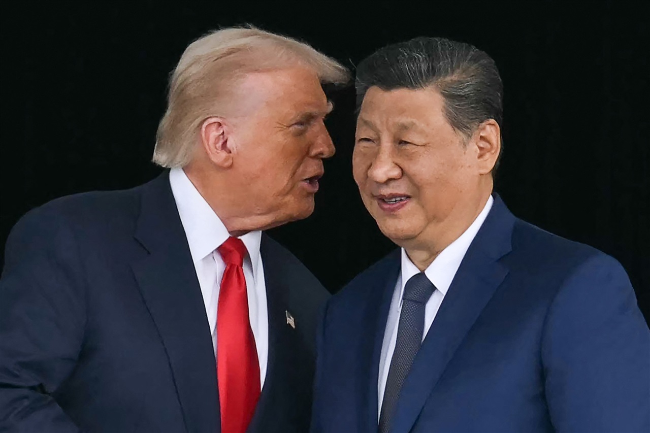 US President Donald Trump is set to travel to China this week to meet with Chinese President Xi Jinping for trade talks. The meeting comes at a time when both powers are grappling with technological competition, trade tensions, and the Middle East conflict. M…