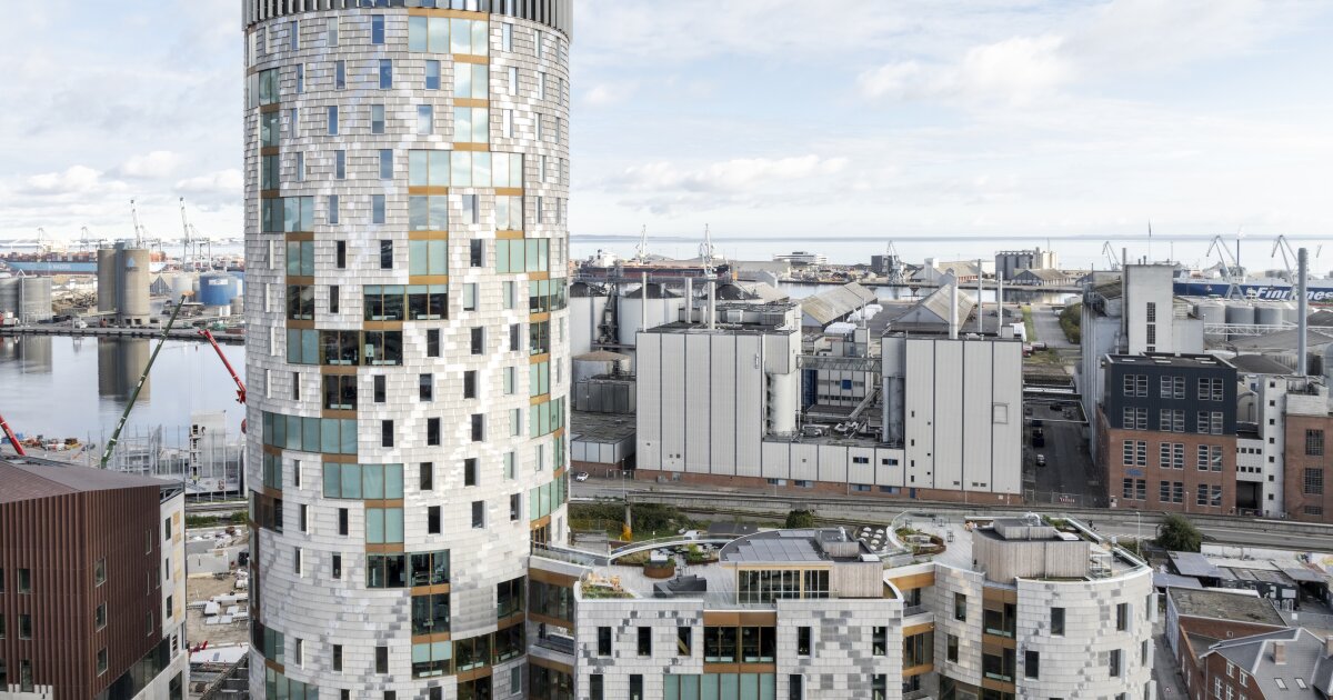 Rising to a height of 78 m (256 ft), this extraordinary tower sets a new record as Denmark's tallest wooden building – and is one of the tallest in the world too. More than just its scale, though, the project impresses with its use of recycled materials, incl…