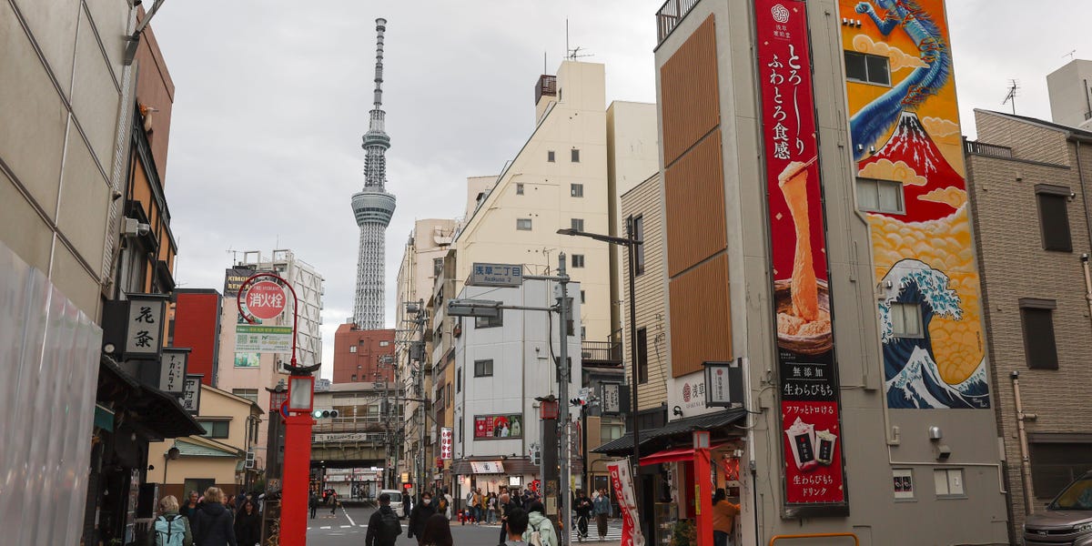 Foreign investors are piling into Japan as Warren Buffett and the AI boom fuel the market's comeback after decades of stagnation.