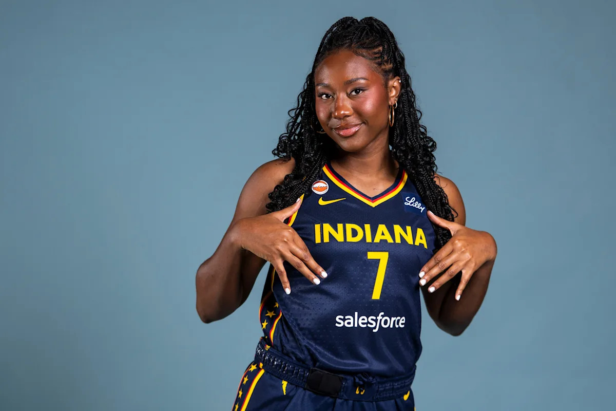 After missing her first career WNBA game, Aliyah Boston has made her healthy return to Indiana Fever practice.