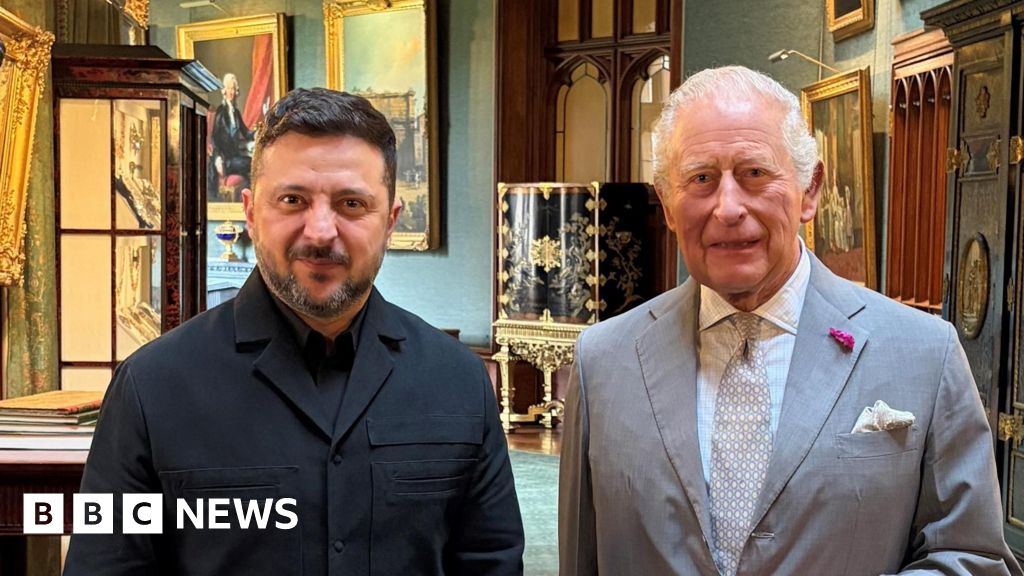 Following their meeting, Zelensky thanks the UK for its "ironclad" support for  Ukraine.