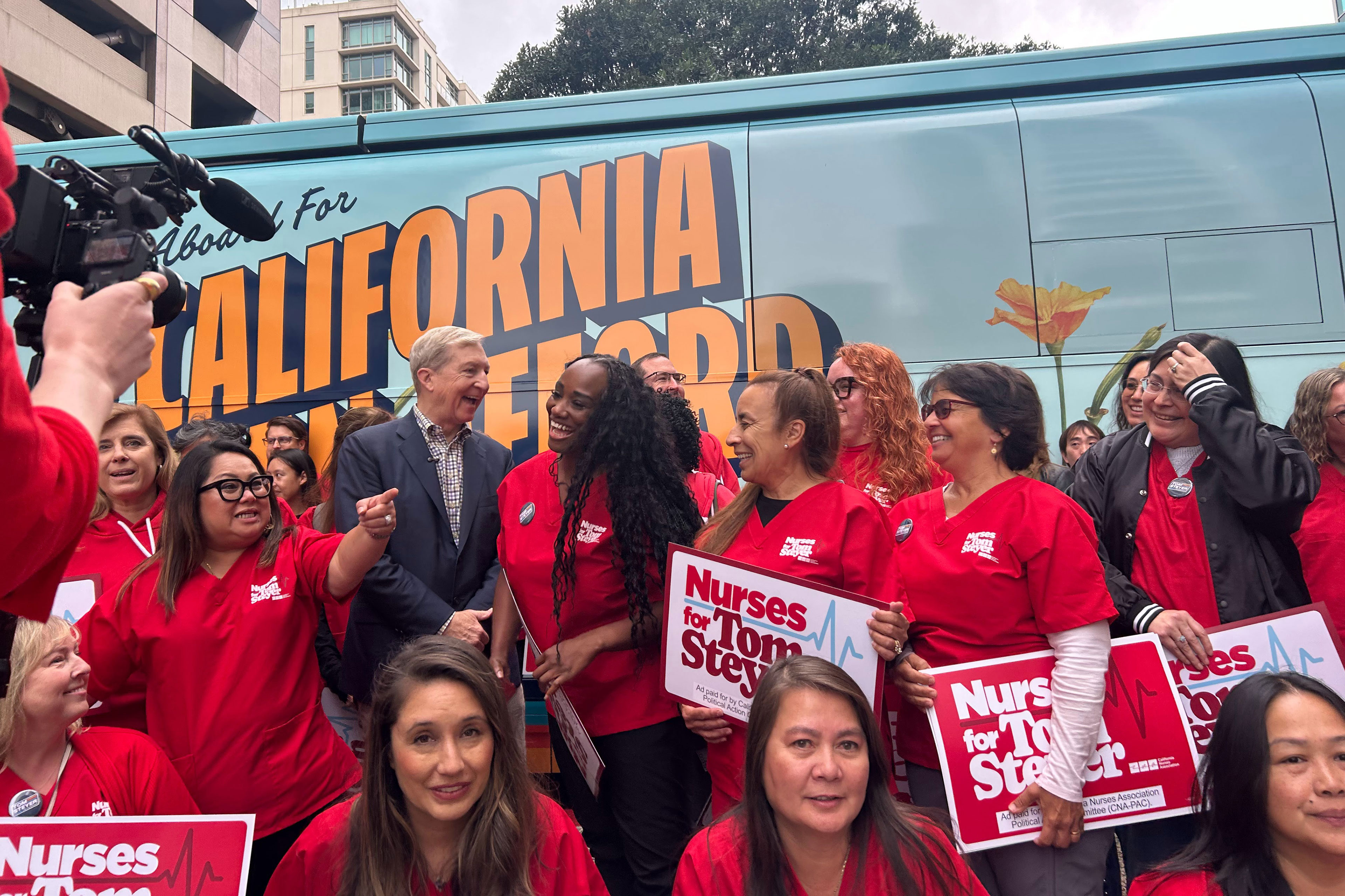 Single-payer healthcare is a central talking point in the chaotic race for California governor. In a crowded field, top-polling Democrats are declaring their support for a government-run health system but providing few details about how they’d accomplish it i…