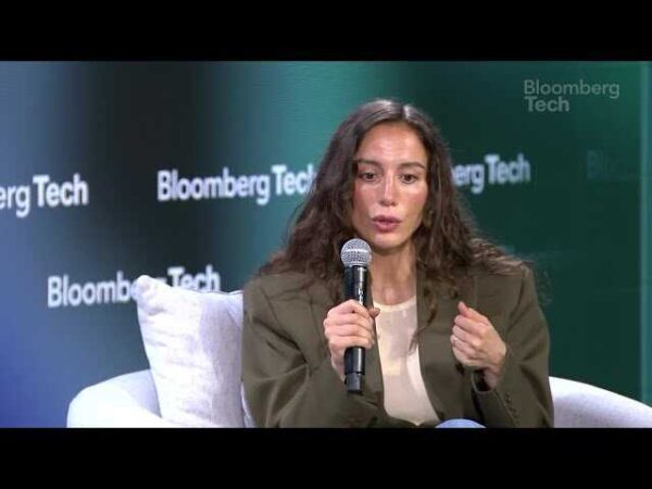Mira Murati, the former CTO of OpenAI, has launched a new startup called Thinking Machines to develop "interaction models" that move beyond traditional turn-based AI communication. Current large language models typically process information in a linear fashio…