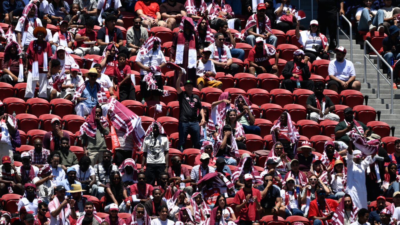 On Friday, FIFA blamed the empty seats during the World Cup match between South Korea and the Czech Republic in Guadalajara on fans who watched from the concourses. Levi's Stadium staged the Super Bowl only four months ago.