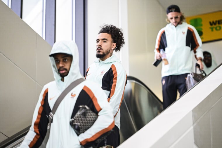 Chelsea defender Malo Gusto was subject to an enquiry from Manchester City, according to L’Equipe.The France international has worked with incoming City boss Enzo Maresca at Chelsea, and perhaps the...