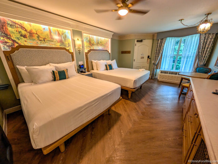 We just got to check out Port Orleans -- Riverside's new Royal Rooms for the first time!